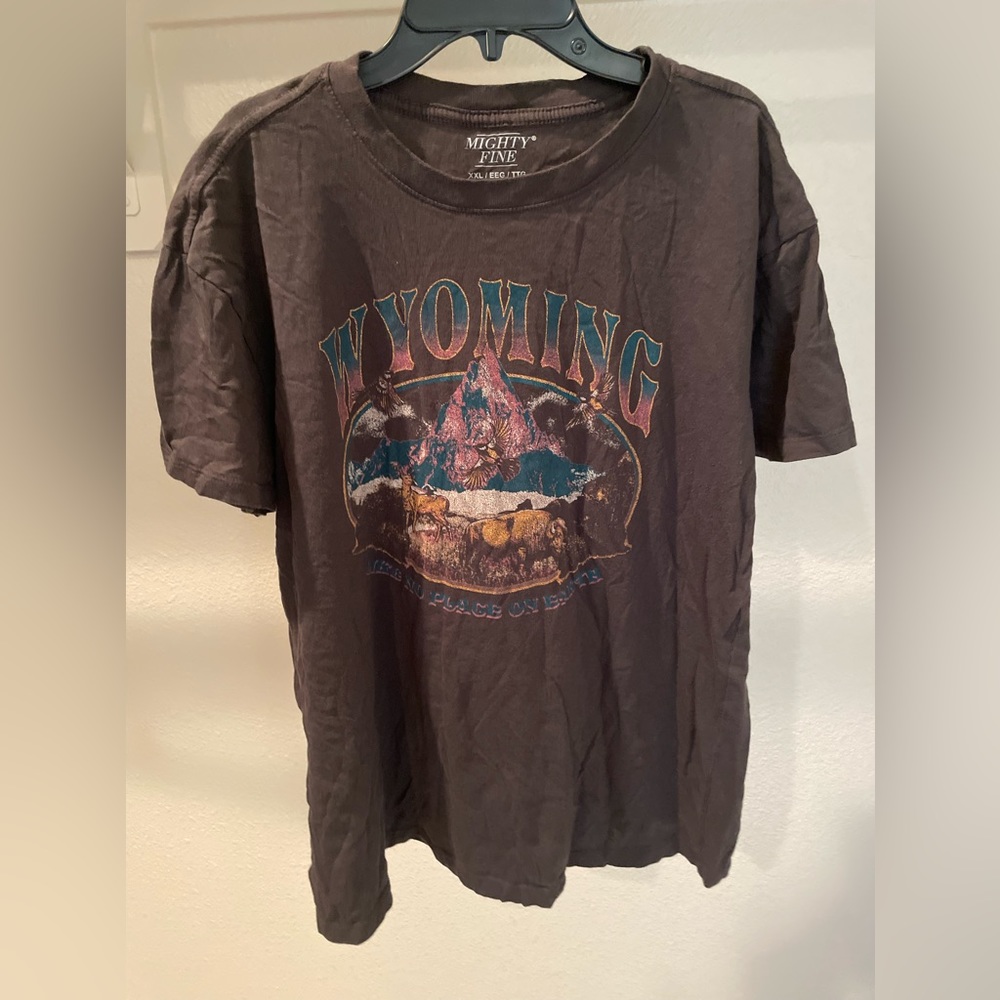 Womens graphic tee